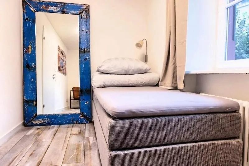 Rheinstream Guesthouse Basel Guest house