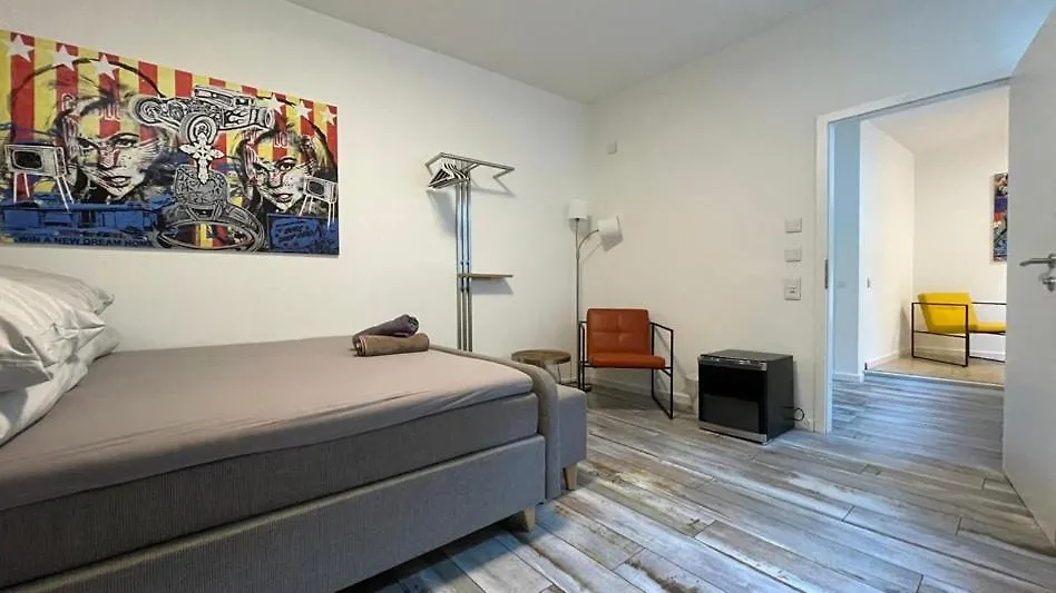 Rheinstream Guesthouse Basel 0*,