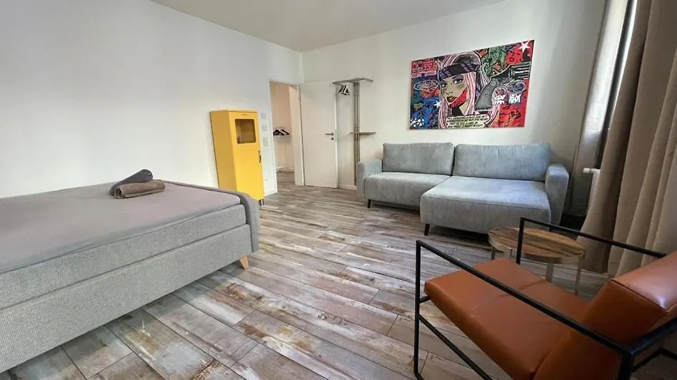 Rheinstream Guesthouse Bâle
